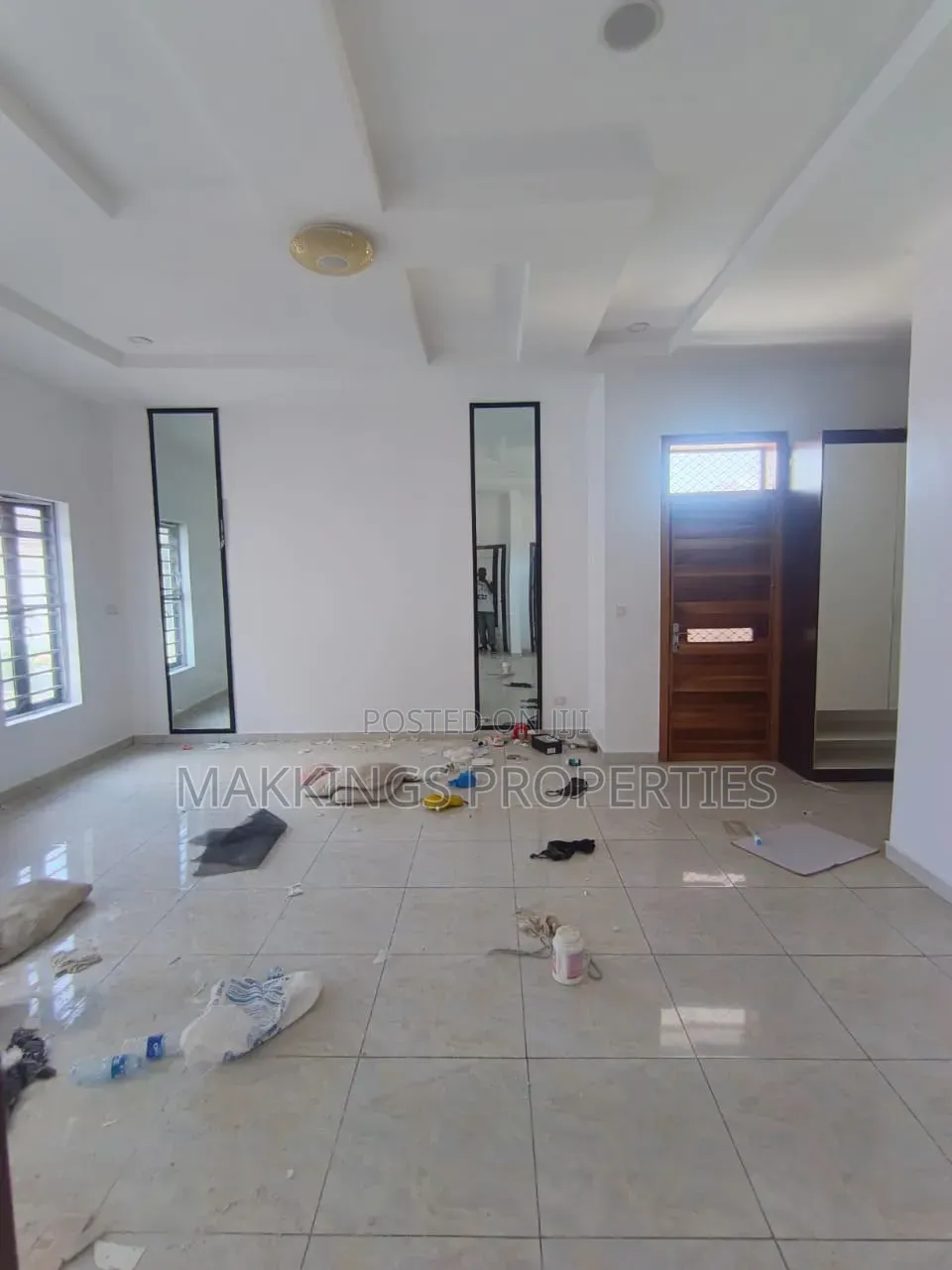5bdrm Duplex in Ikota for rent
