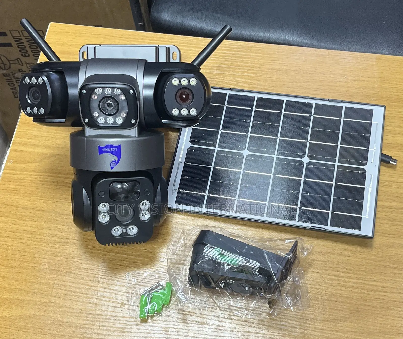 P30 Triple-Lens 4G Solar PTZ Security Camera