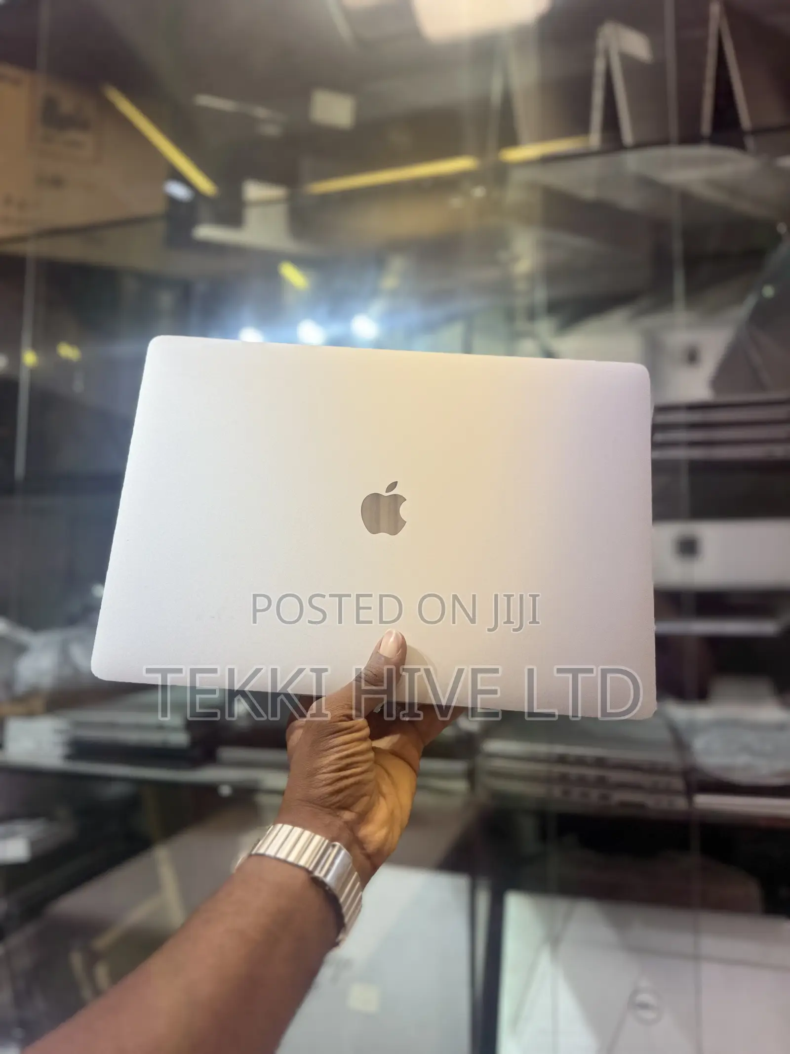 Laptop Apple MacBook Pro 2019 16GB Intel Core i9 SSD 512GB