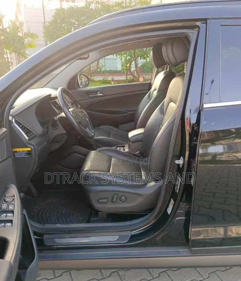 Hyundai Tucson Limited AWD 2016 Black