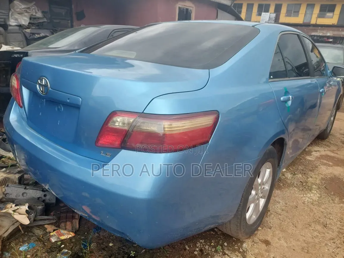 Toyota Camry 2009 Blue