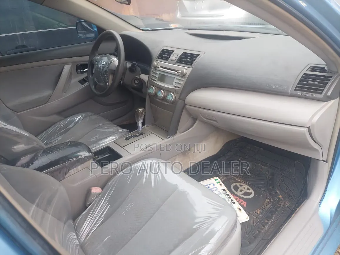 Toyota Camry 2009 Blue