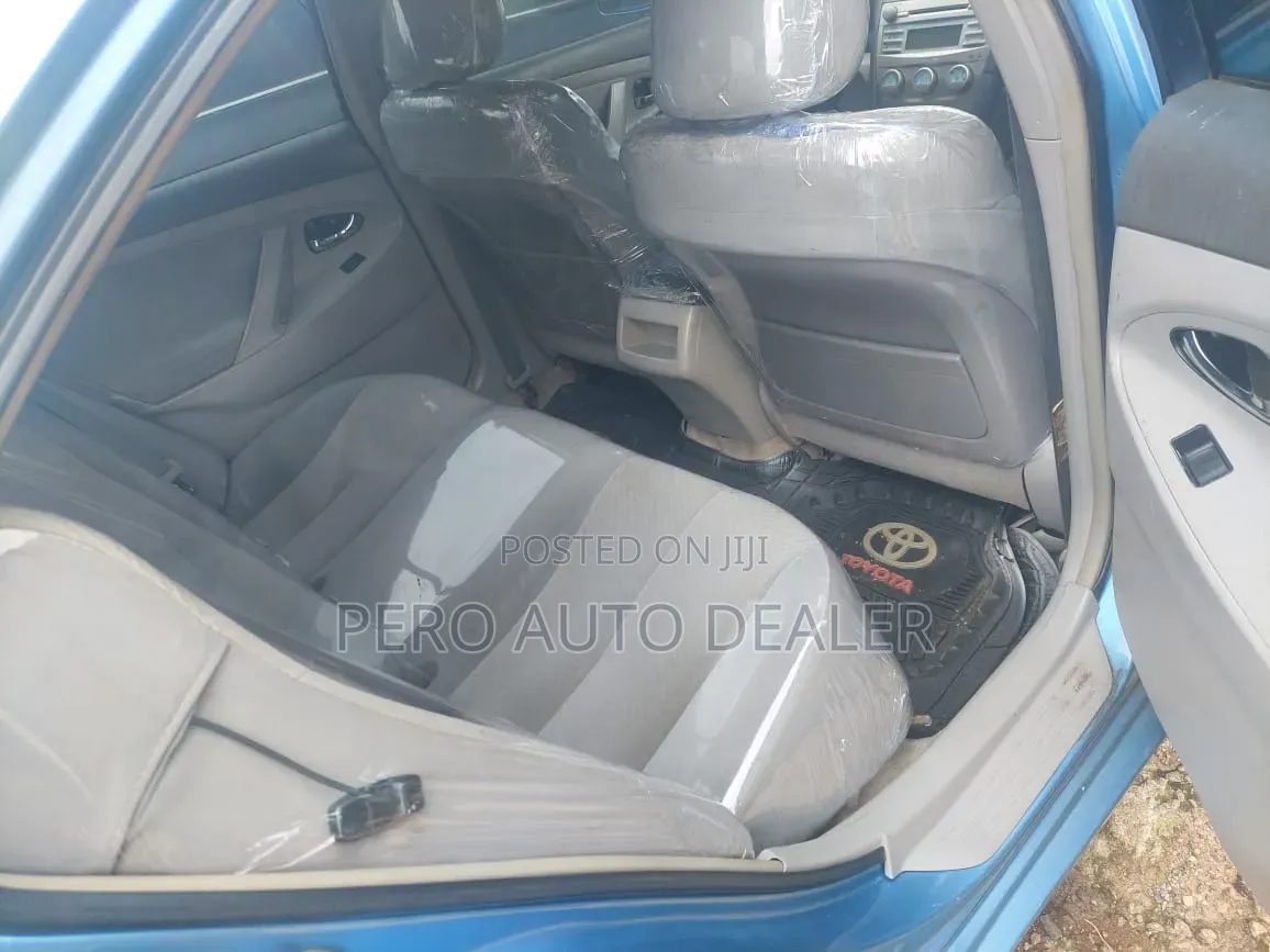 Toyota Camry 2009 Blue