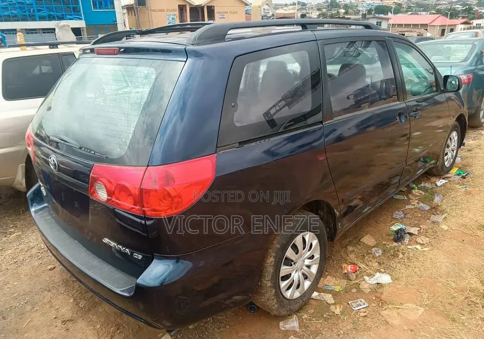 Toyota Sienna 2007 Blue