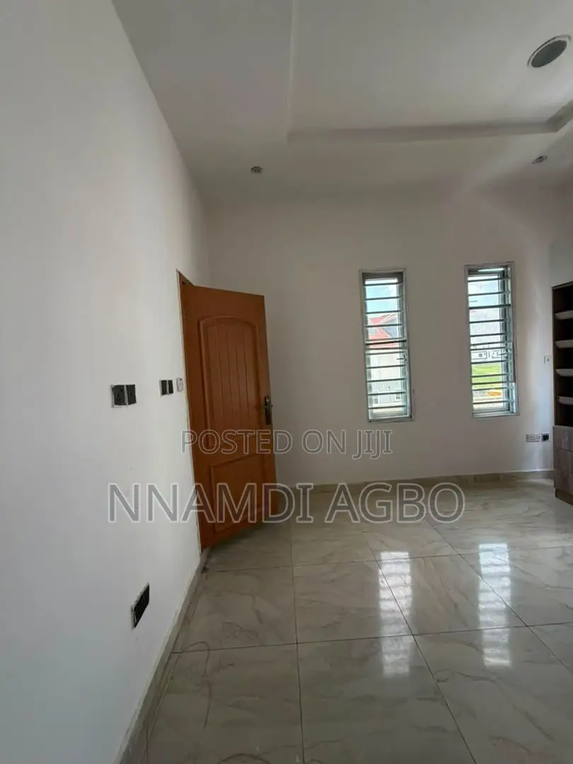 4bdrm Duplex in VGC / Ajah for rent