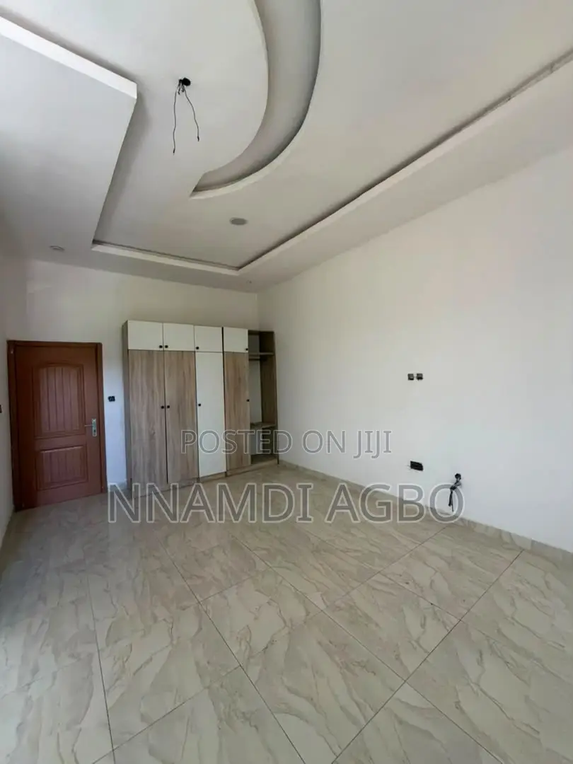 4bdrm Duplex in VGC / Ajah for rent
