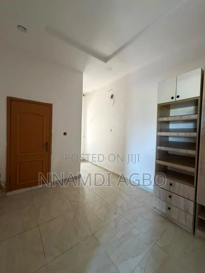 4bdrm Duplex in VGC / Ajah for rent
