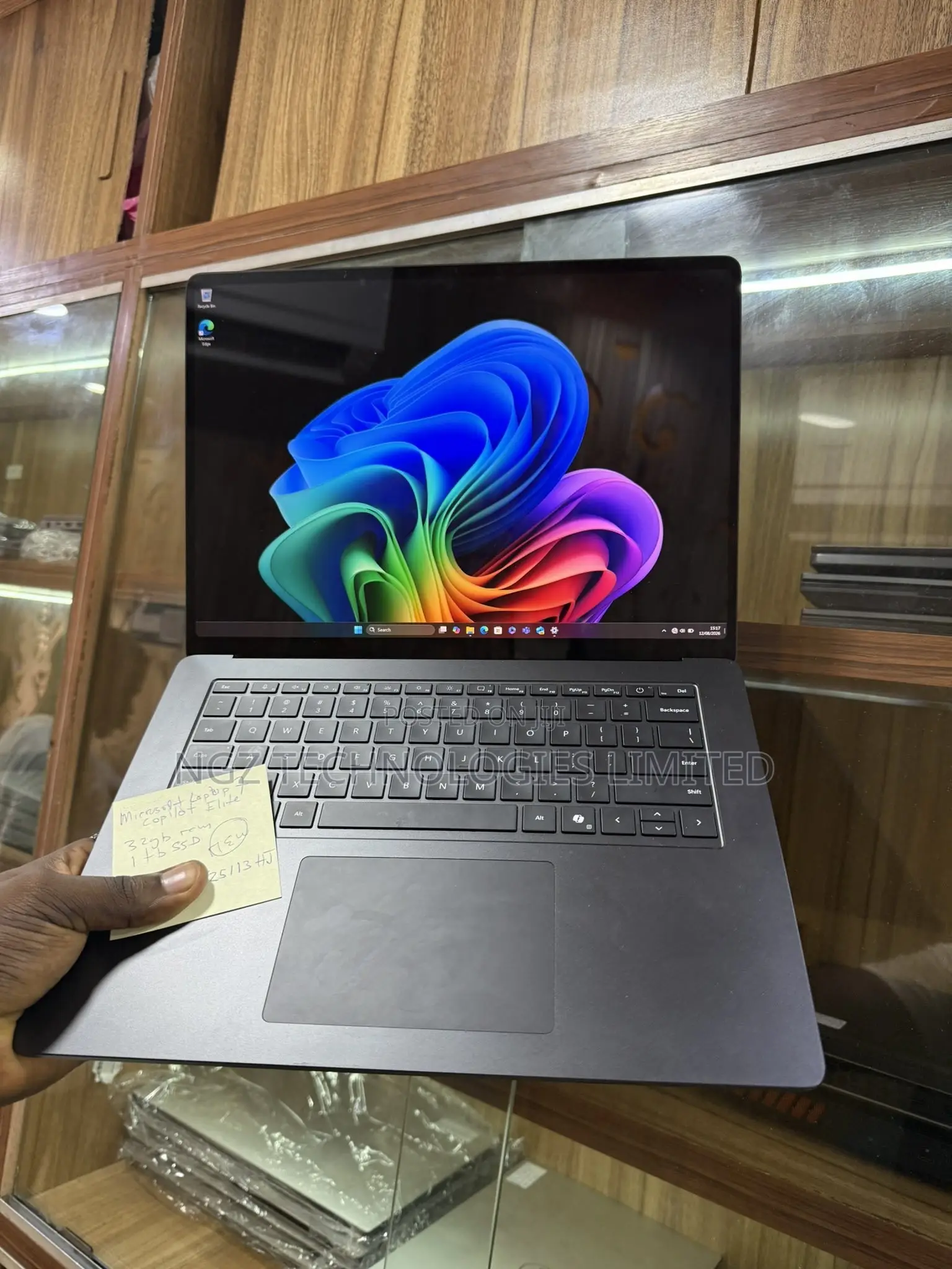 Laptop Microsoft Surface Laptop 4 16GB Intel Core i7 SSD 512GB