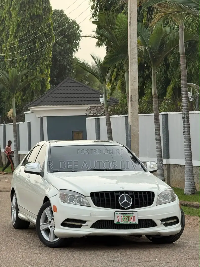 Mercedes-Benz C300 2008 White