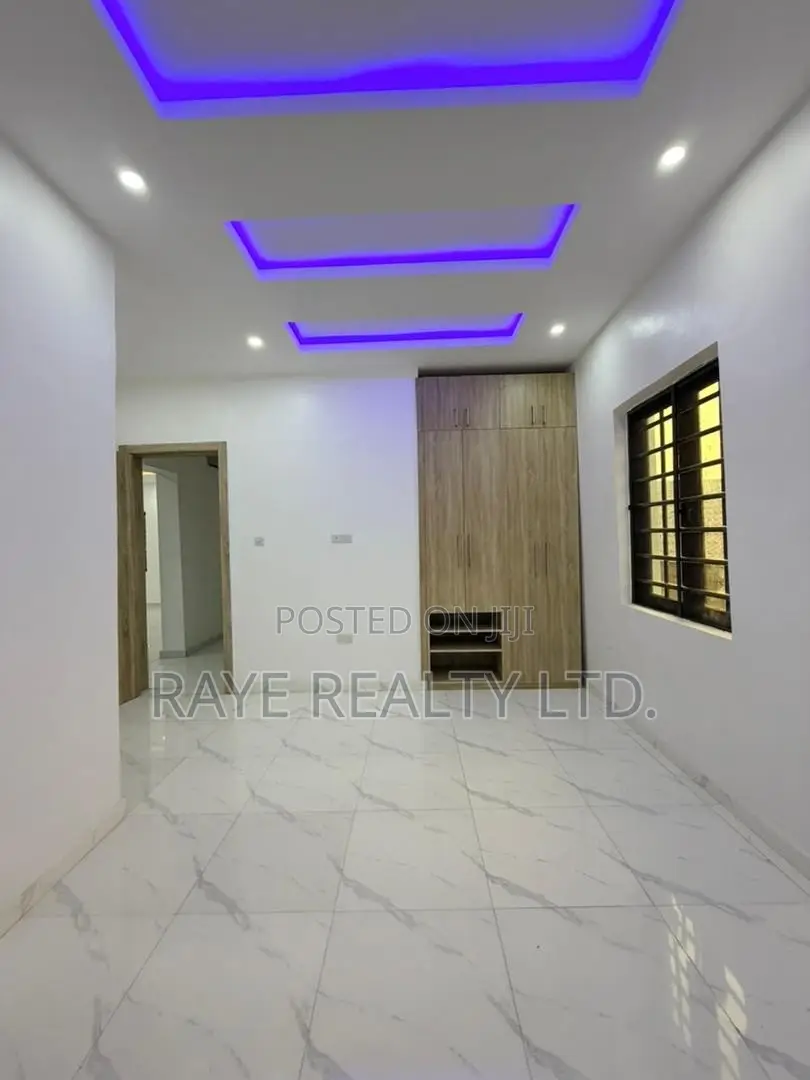 5bdrm Duplex in Magodo Gra Phase 2 for sale