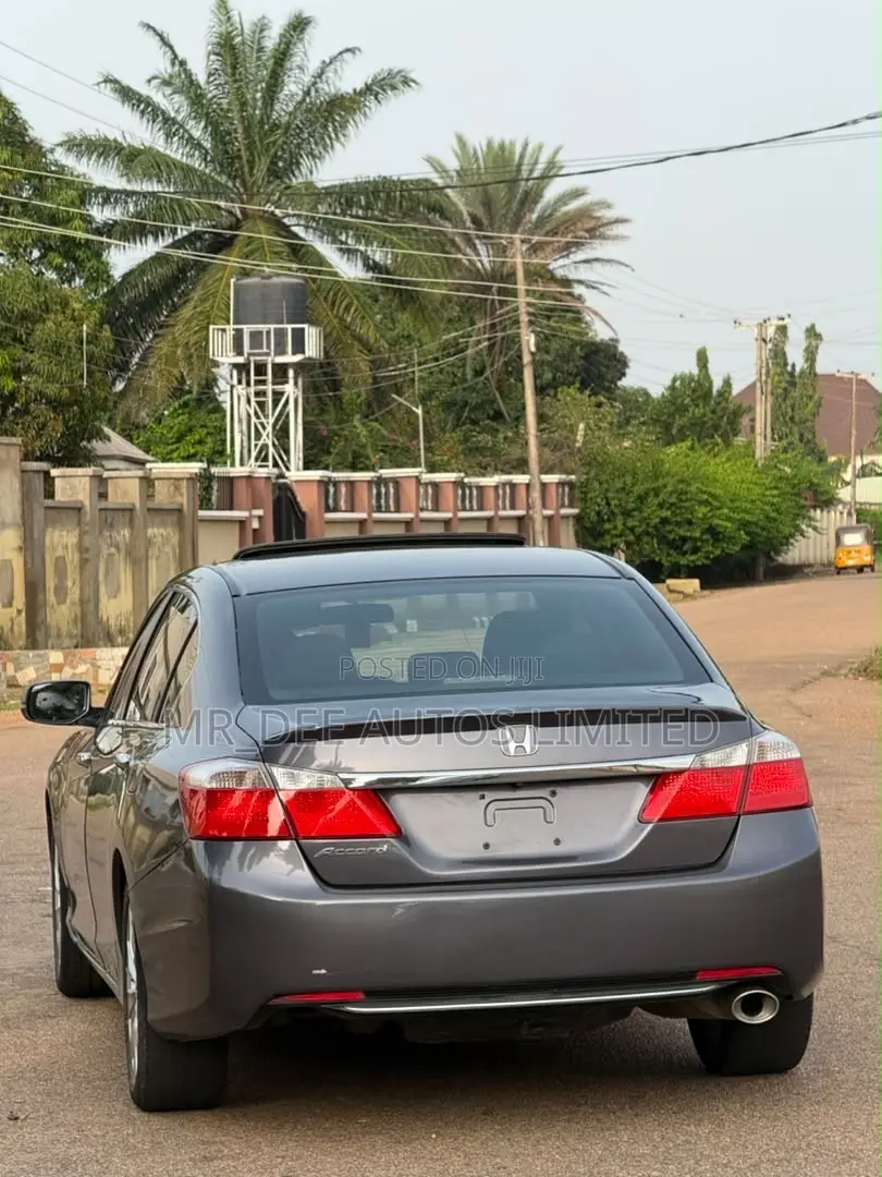 Honda Accord EX 4dr Sedan (2.4L 4cyl CVT) 2014 Gray