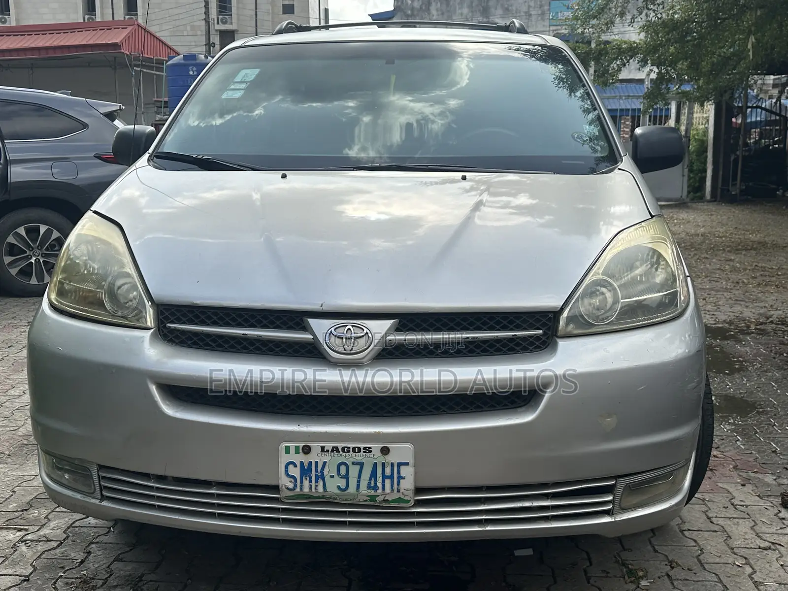 Toyota Sienna 2005 Gold