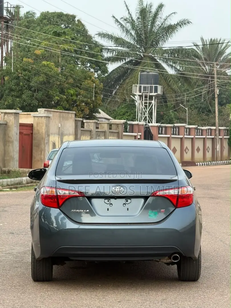 Toyota Corolla 2014 Gray
