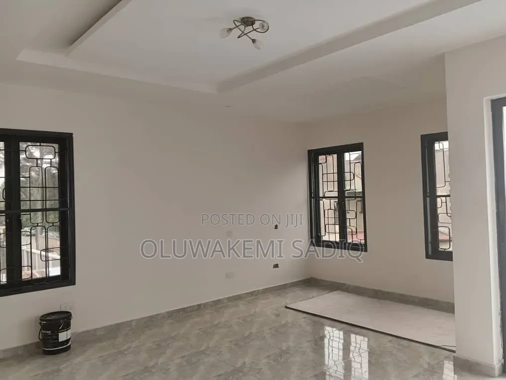 Furnished 2bdrm Apartment in Adeniyi Jones Ikeja for rent