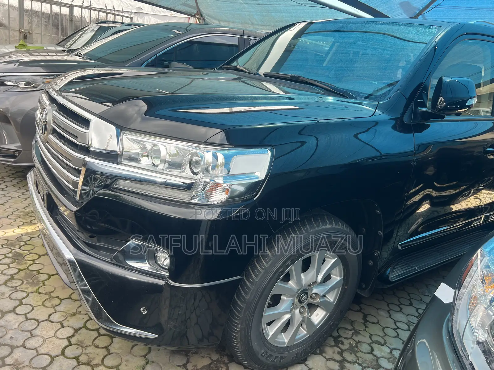 Toyota Land Cruiser 5.7 V8 VXR 2018 Black
