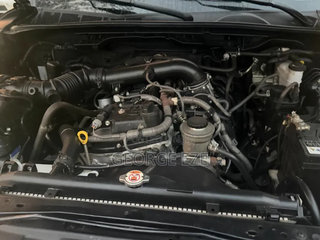 Toyota Hilux 2023 Black