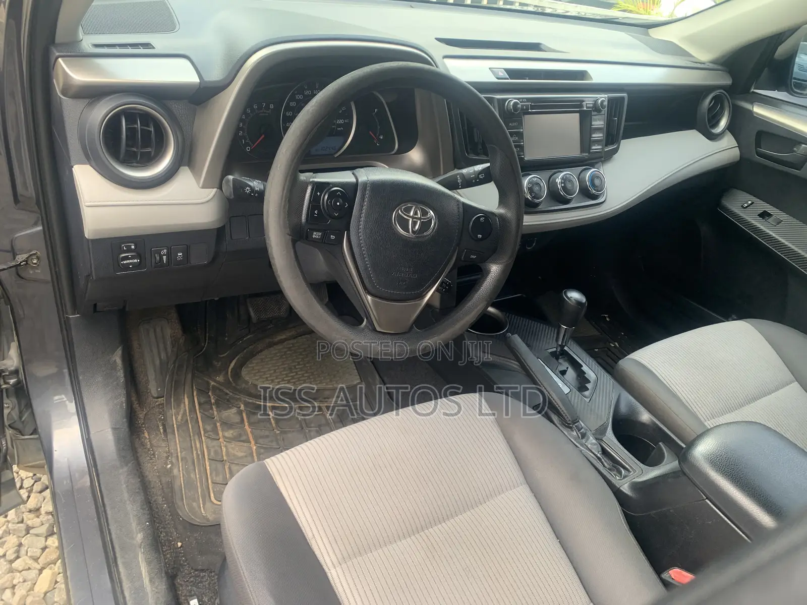 Toyota RAV4 LE 4dr SUV AWD (2.5L 4cyl 6A) 2014 Gray