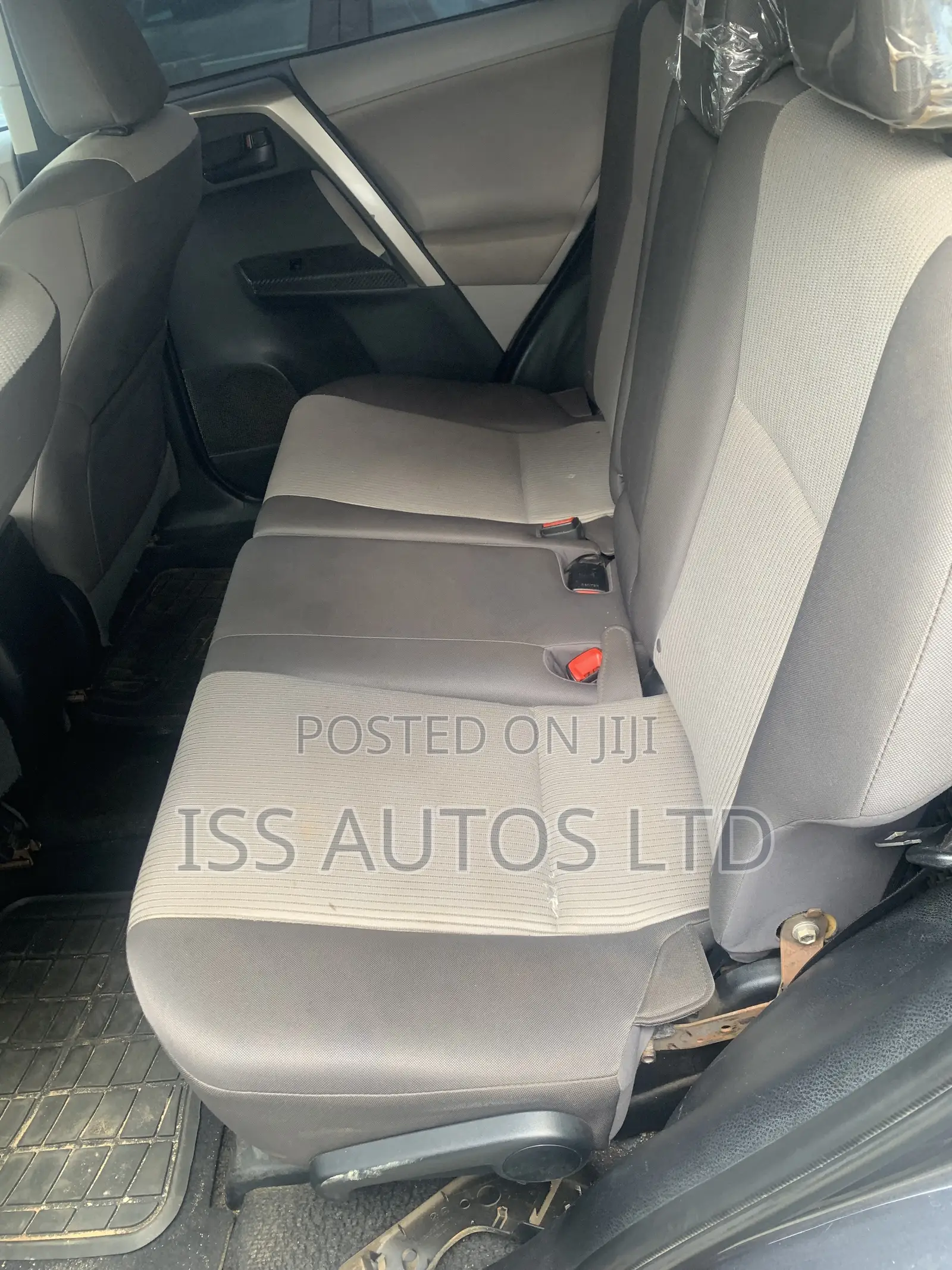 Toyota RAV4 LE 4dr SUV AWD (2.5L 4cyl 6A) 2014 Gray