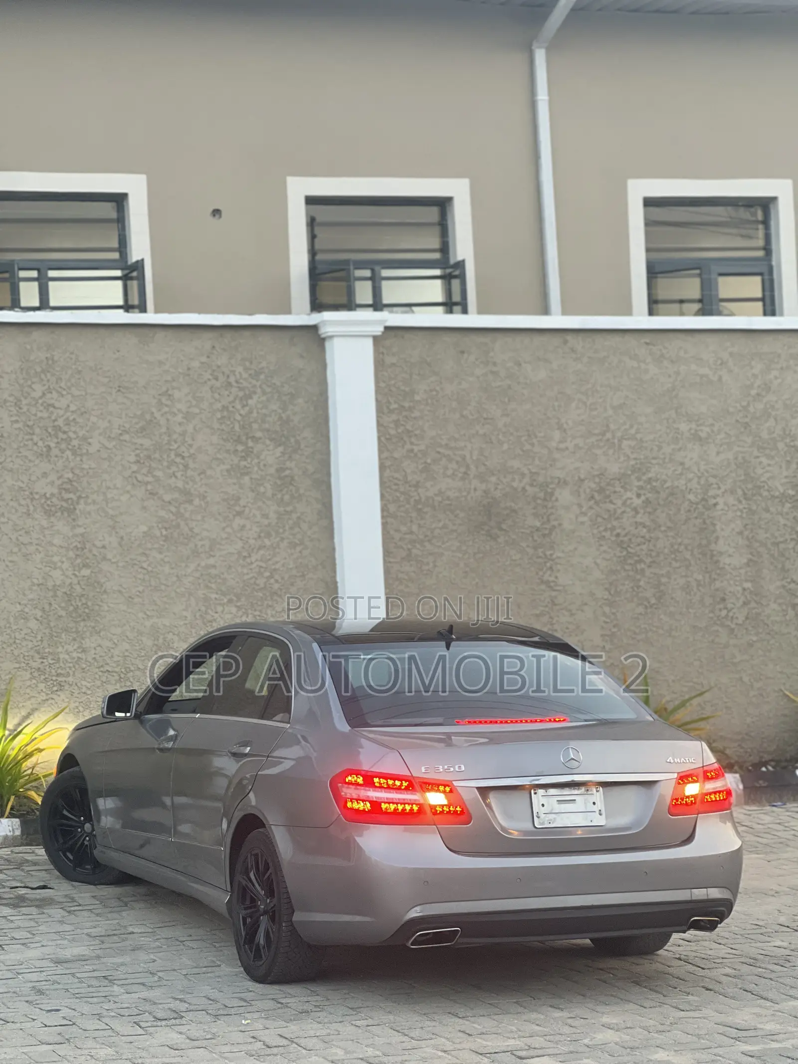 Mercedes-Benz E350 2010 Gray