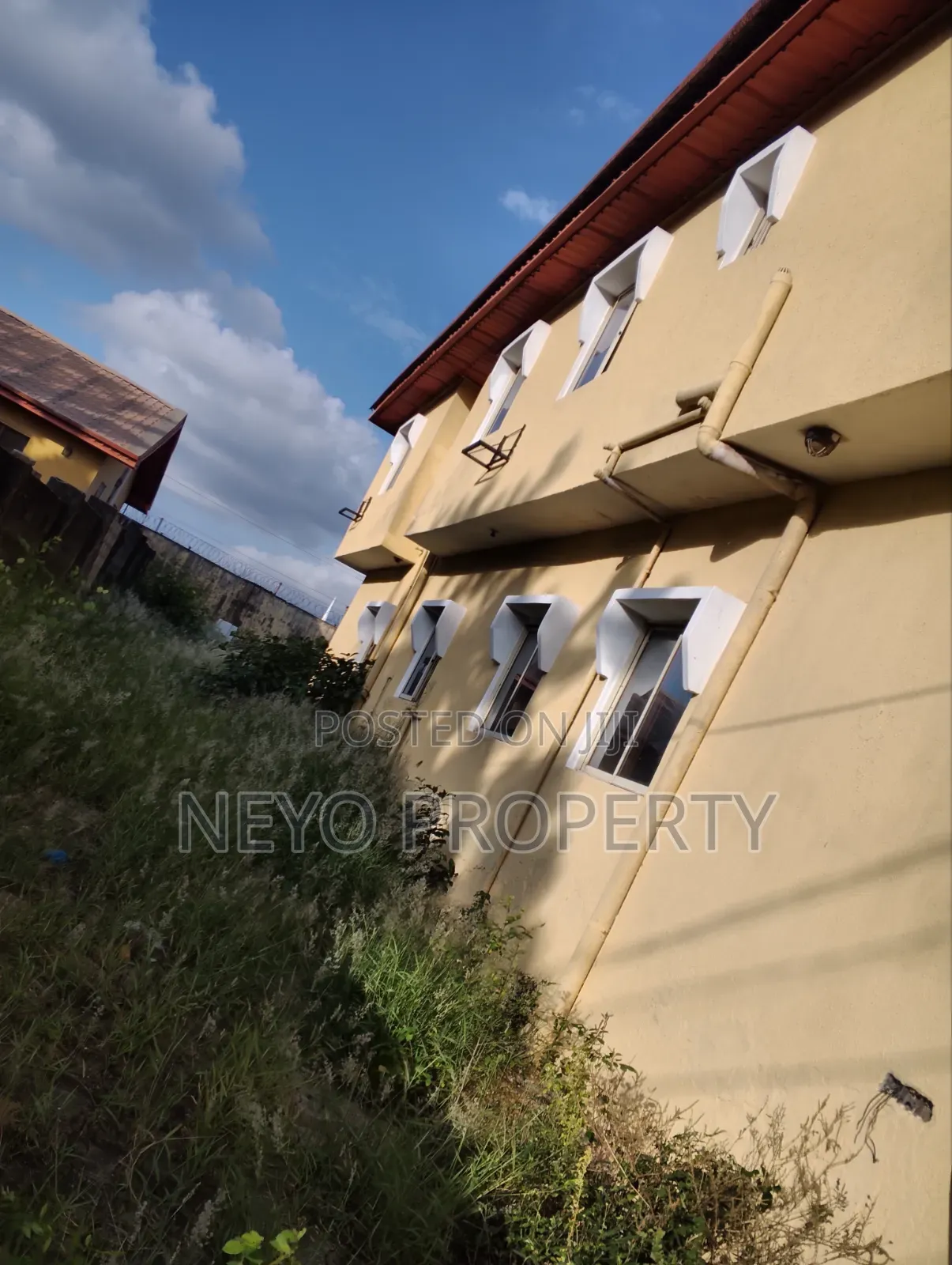 5bdrm Duplex in Love Estate After, Igbogbo for sale