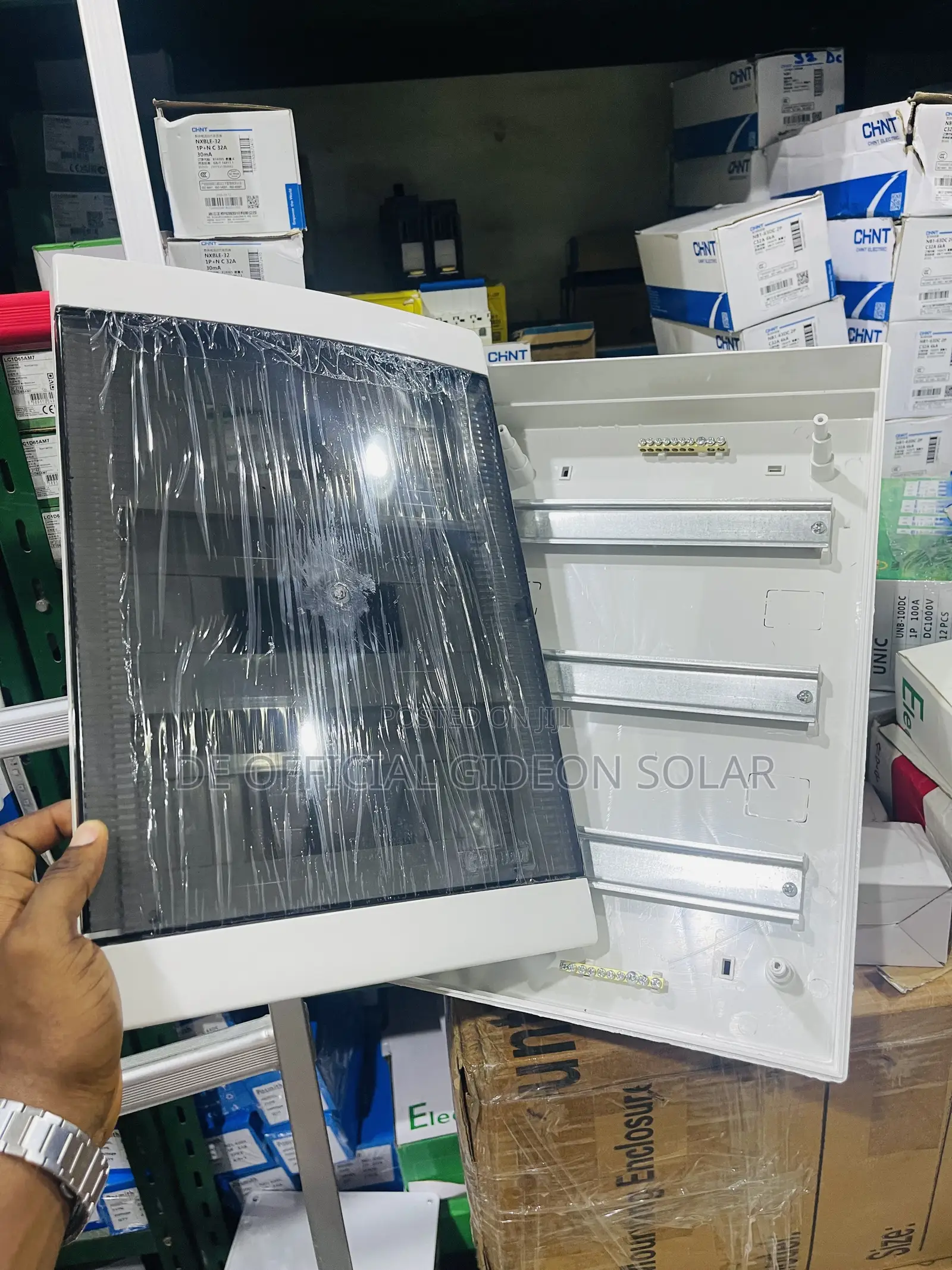12-36 Ways Enclosre Box
