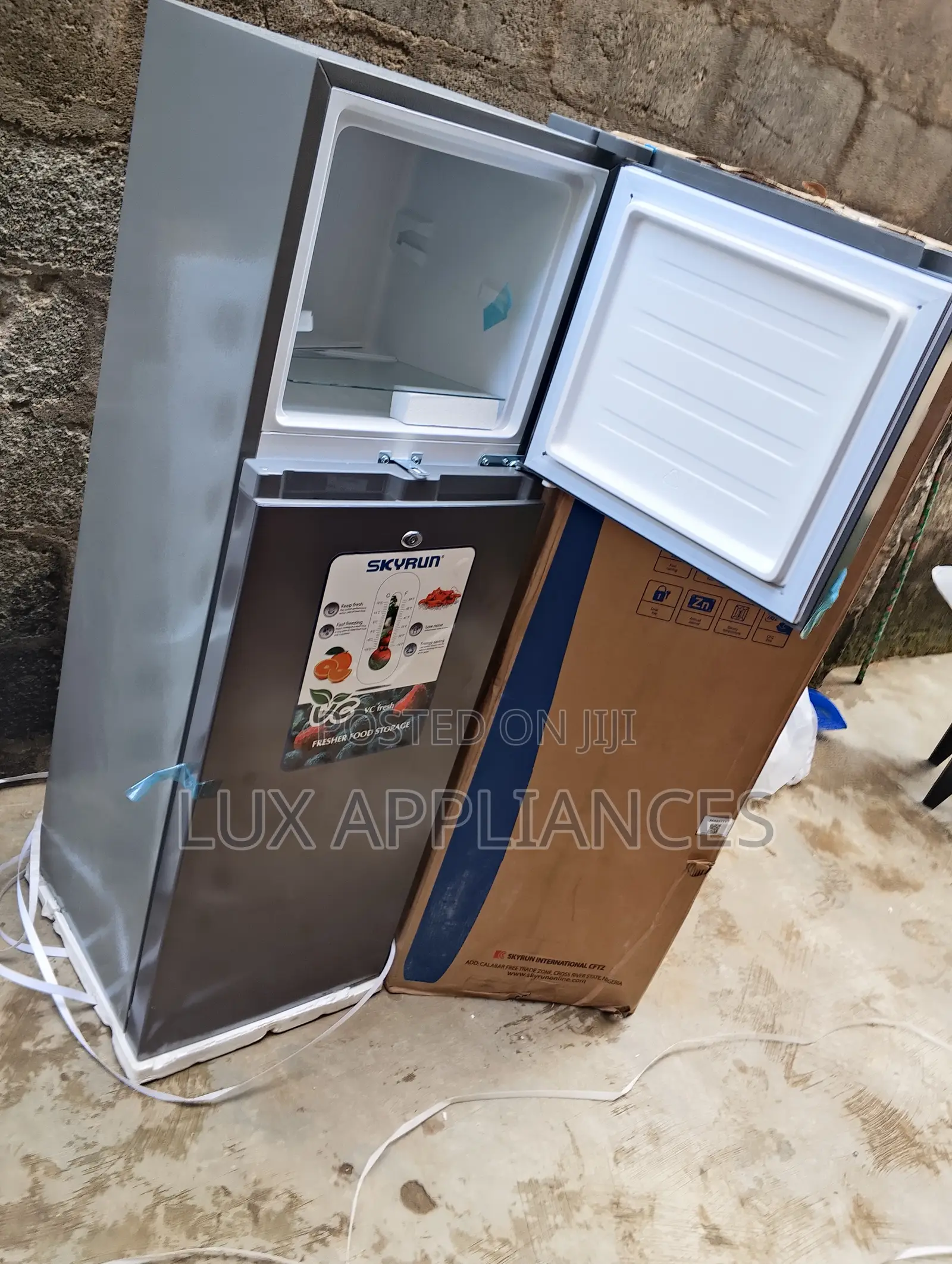 Skyrun 180L Refrigerator for Food and Beverage Storage