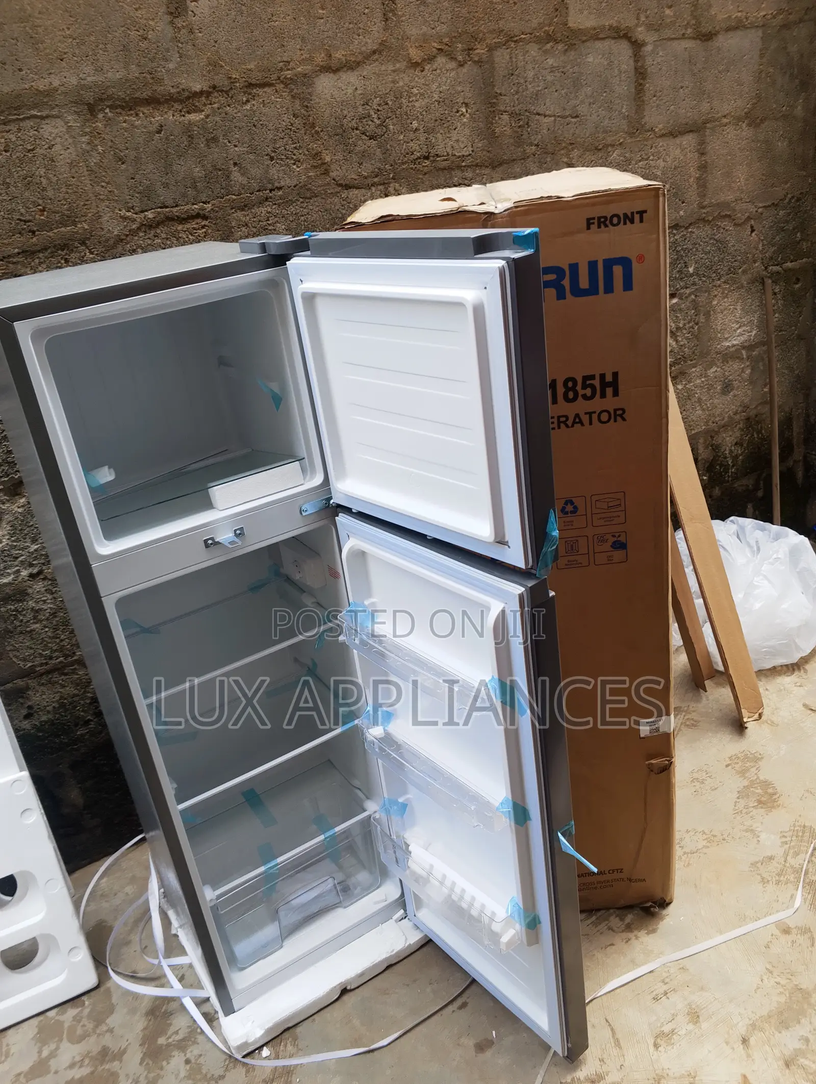Skyrun BCD-185H Two Compartment Refrigerator