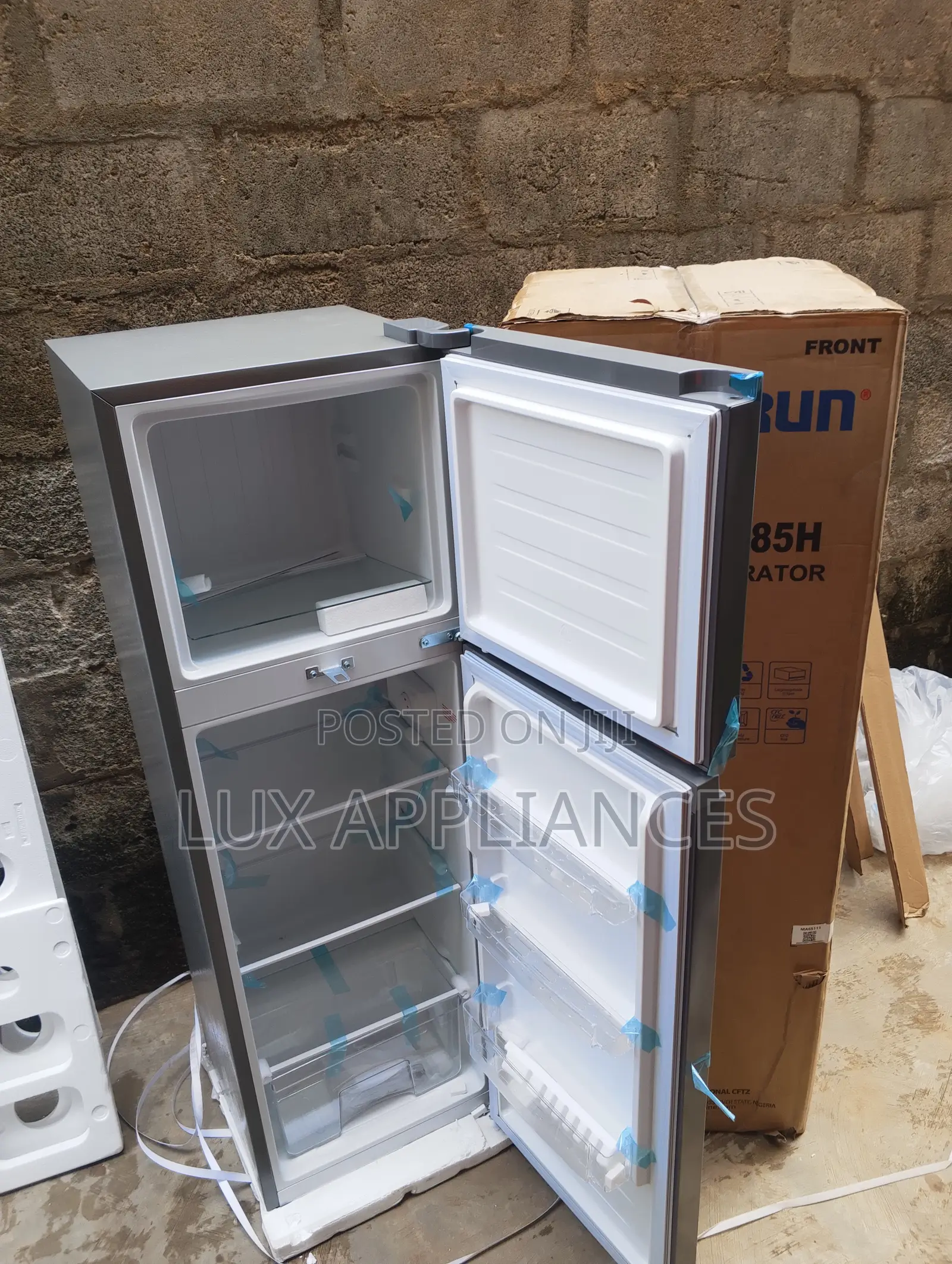 Skyrun BCD-185H Two Compartment Refrigerator