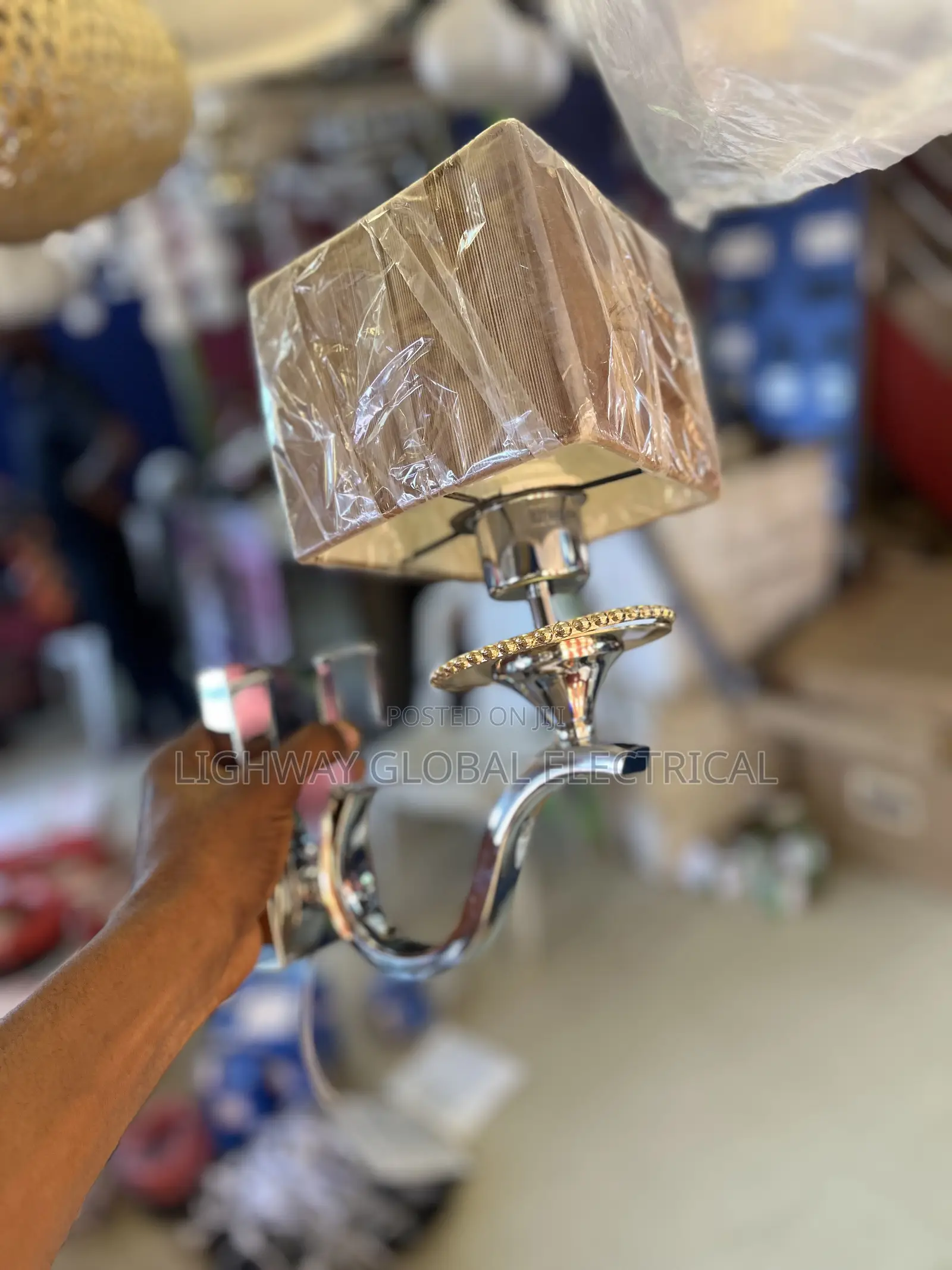 Shade Wall Bracket Light