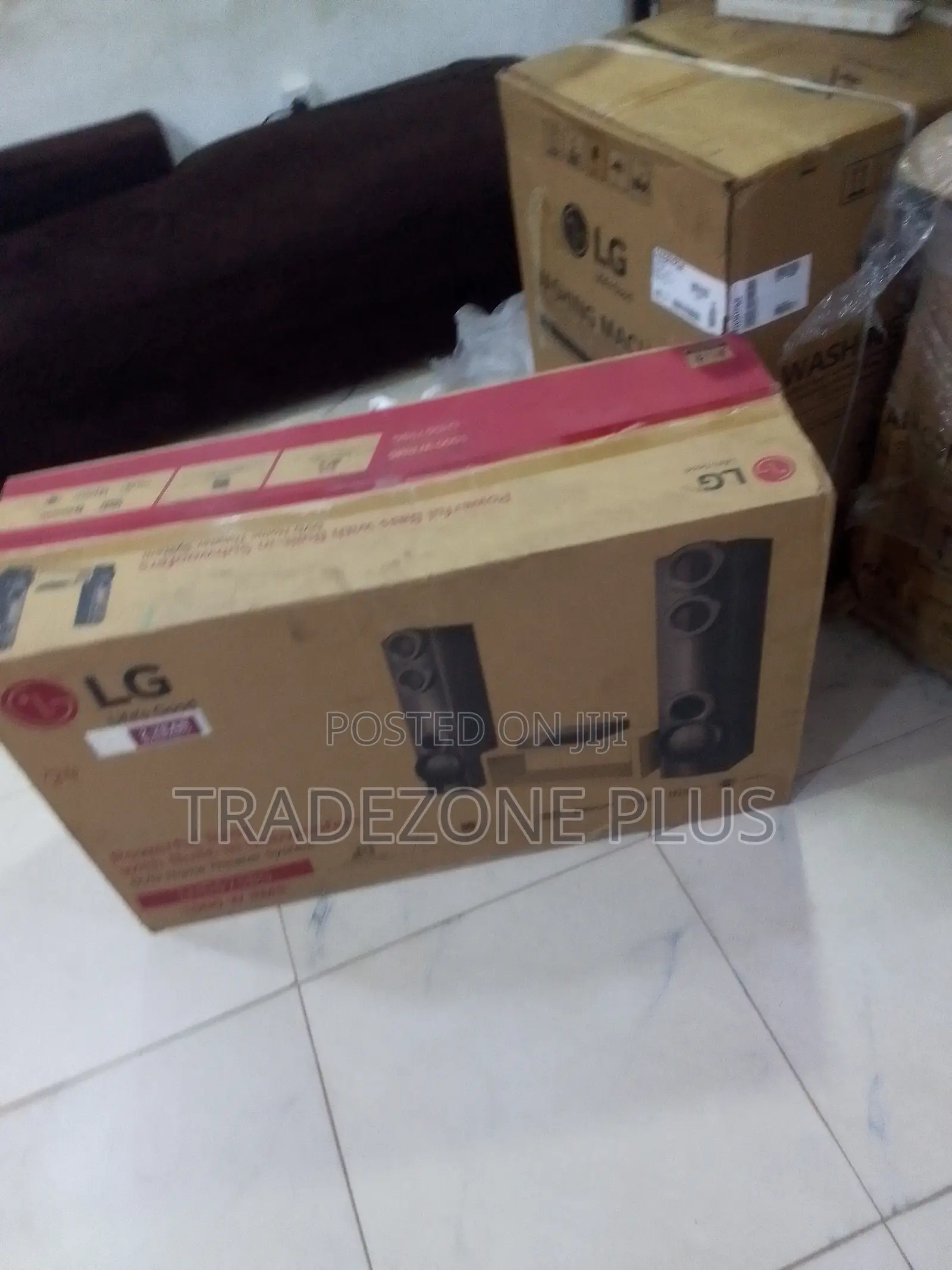 LG Bluetooth Home Cinema Speaker System 1000W