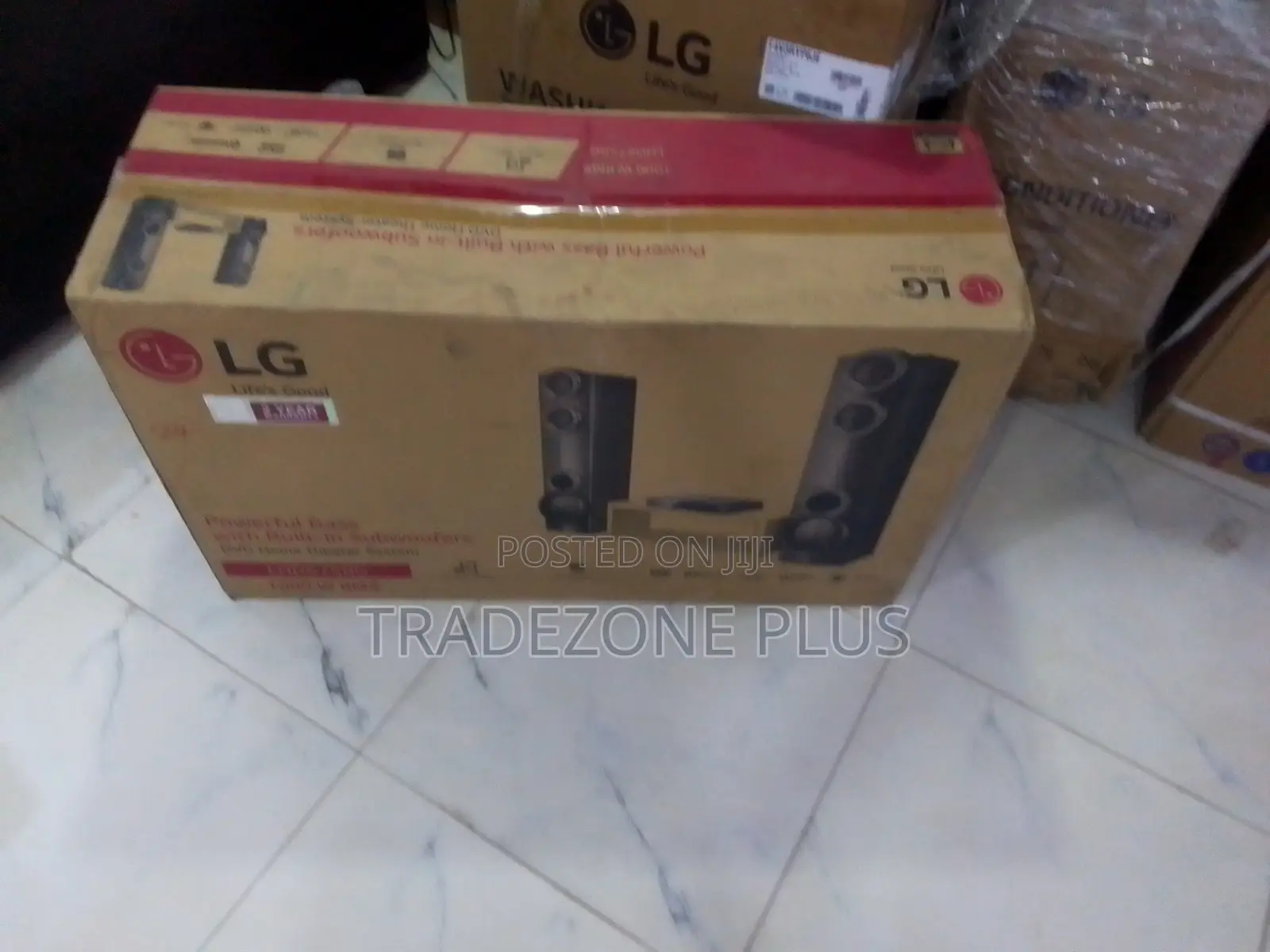 LG 1000W Bluetooth Home Audio System Model LHD675BG