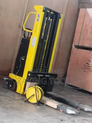 Electric Pallet Truck