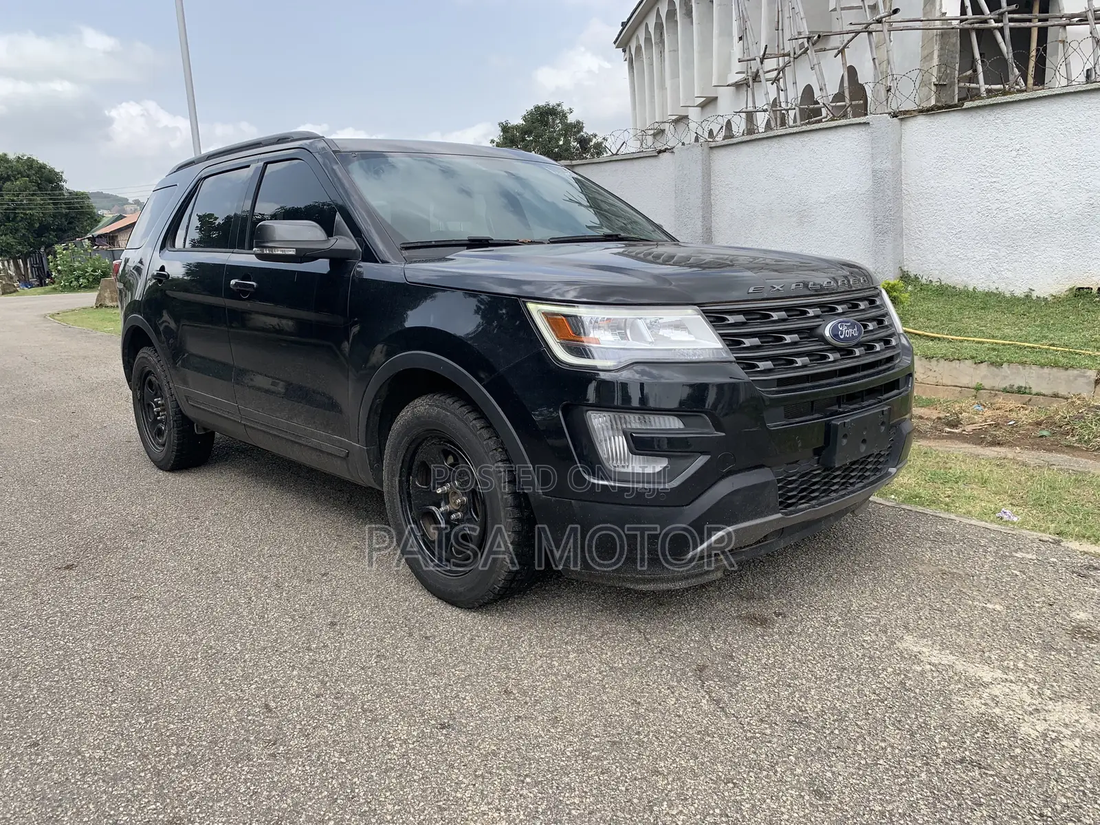 Ford Explorer XLT AWD 2018 Black