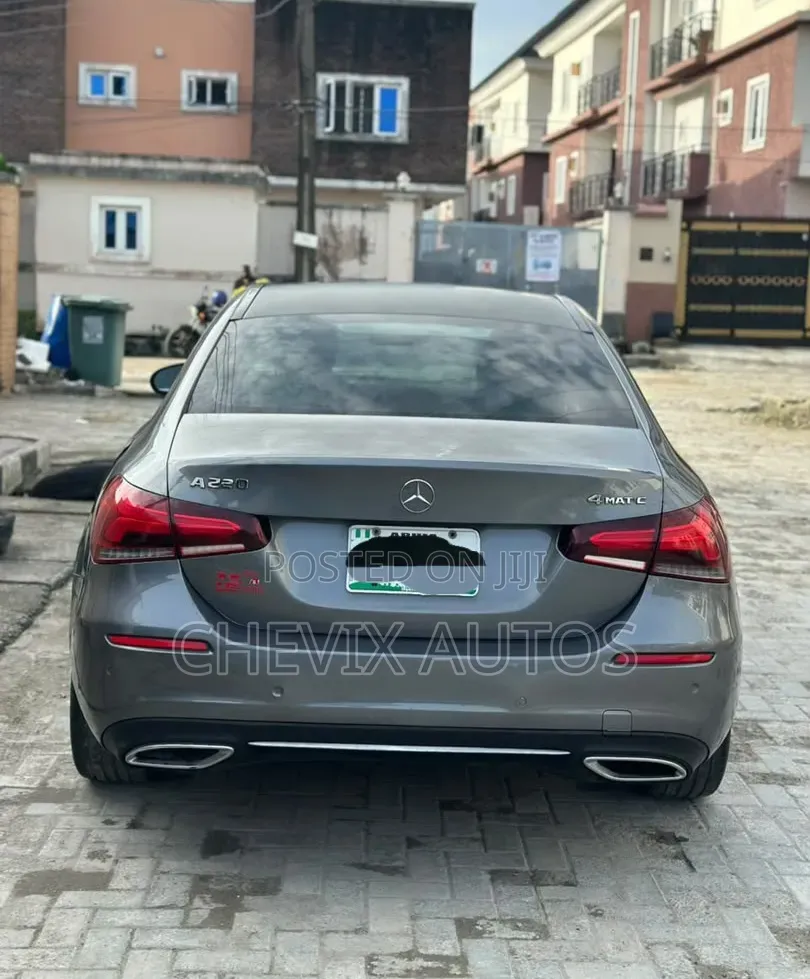 Mercedes-Benz A-Class A 220 4MATIC 2019 Gray