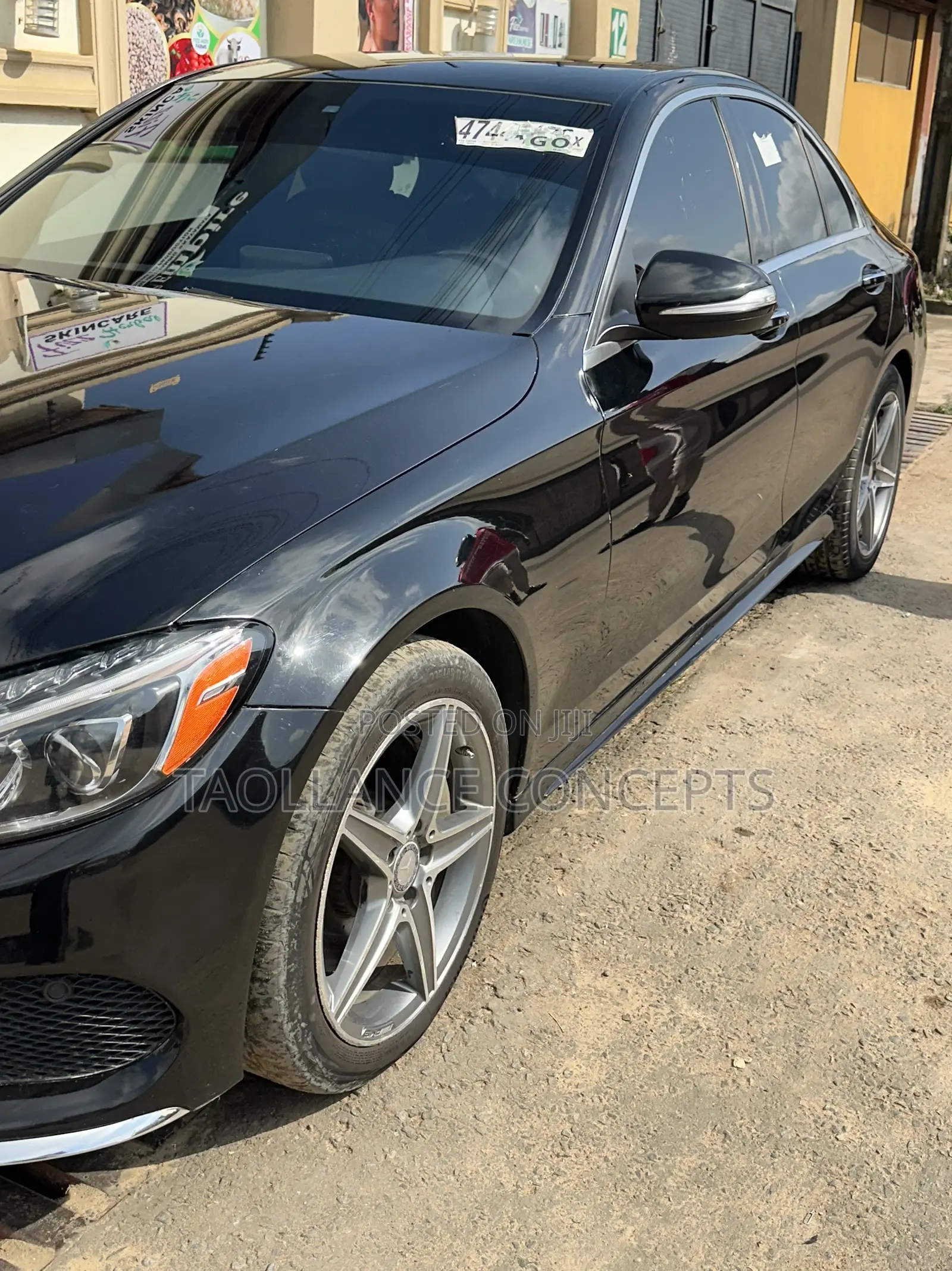 Mercedes-Benz C300 Base AWD 4Matic Sedan (2.0L 4cyl 7A) 2015 Black