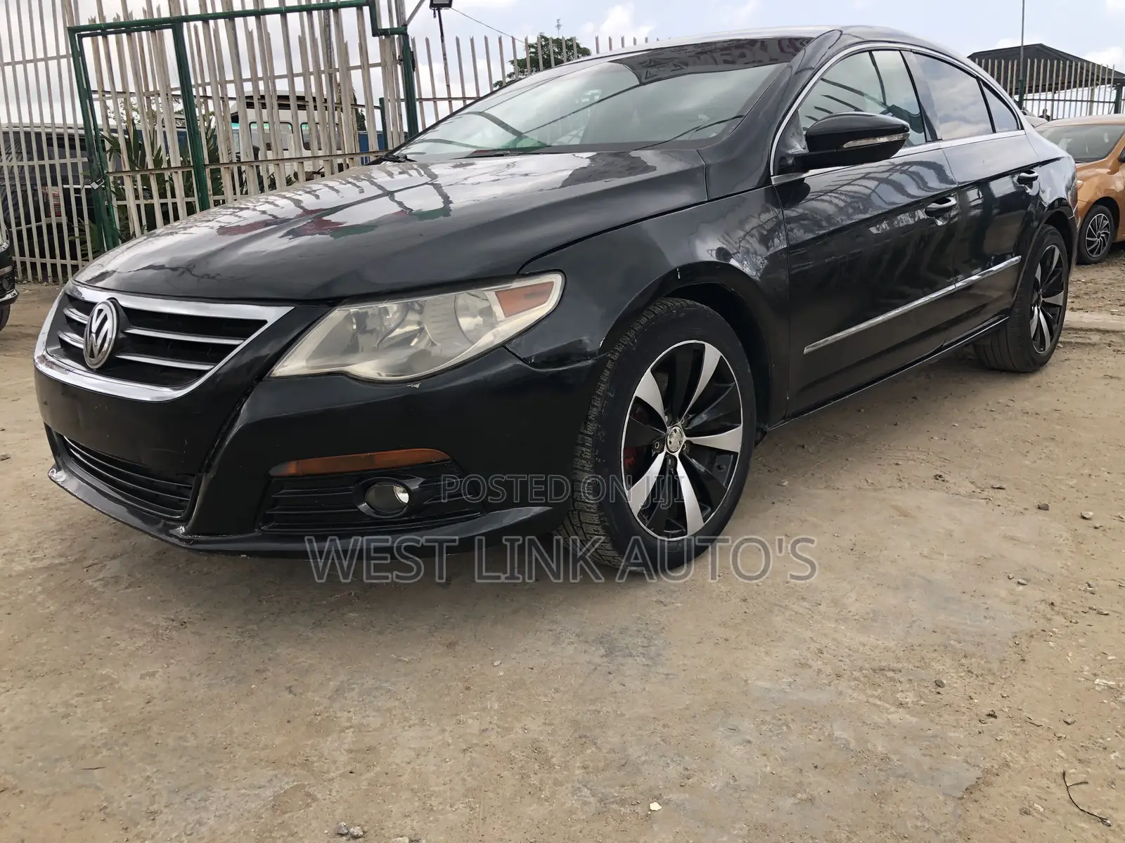 Volkswagen Passat S 2013 Black