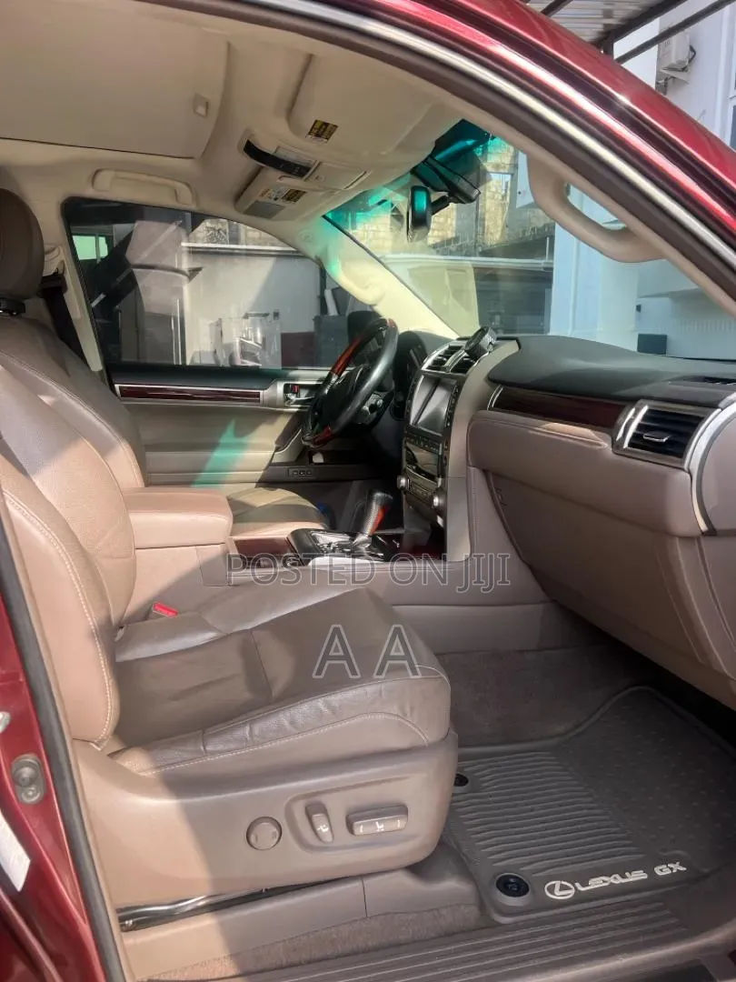 Lexus GX 460 Base 2016 Brown