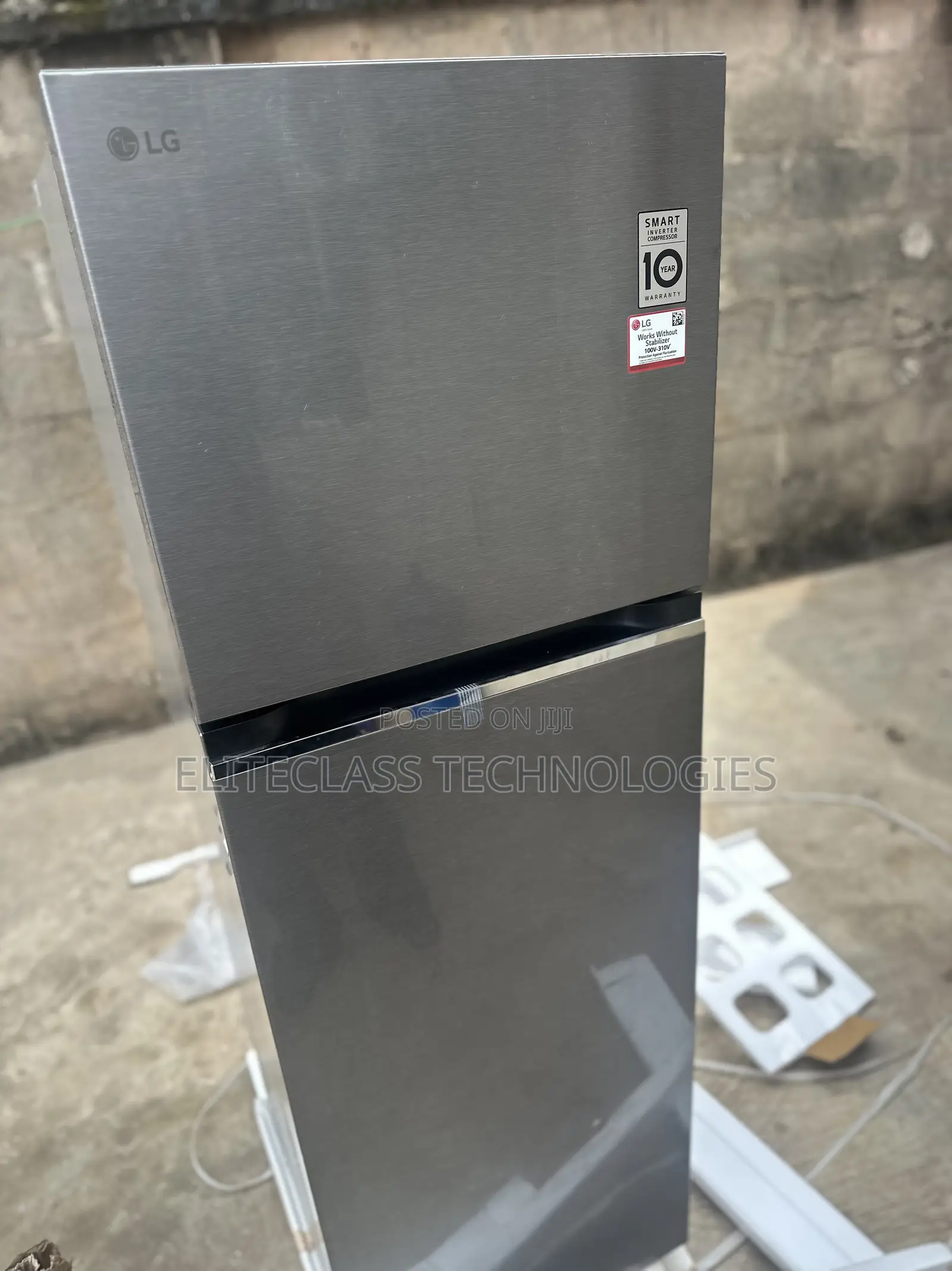 LG GL-B262PQKB 266L Home Refrigerator With Double Door Design
