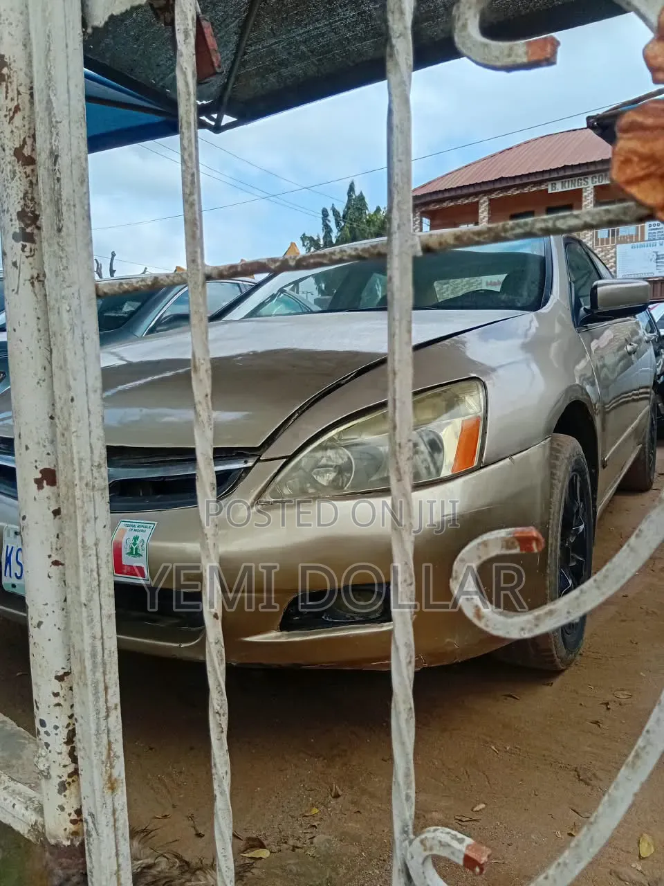 Honda Accord Coupe LX 2005 Gold