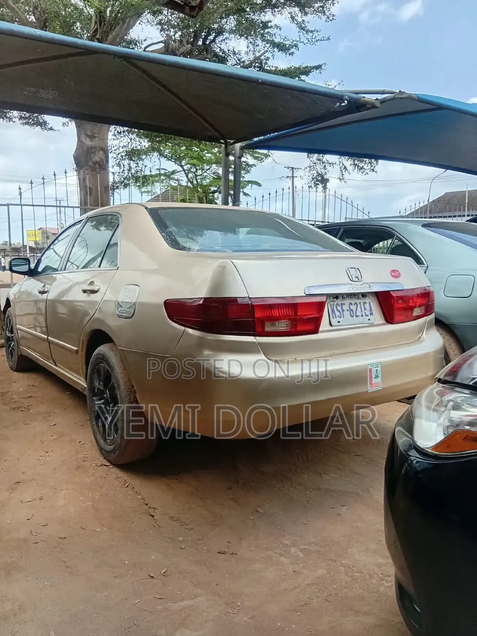 Honda Accord Coupe LX 2005 Gold