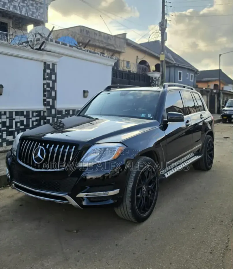 Mercedes-Benz GLK-Class 2010 Black
