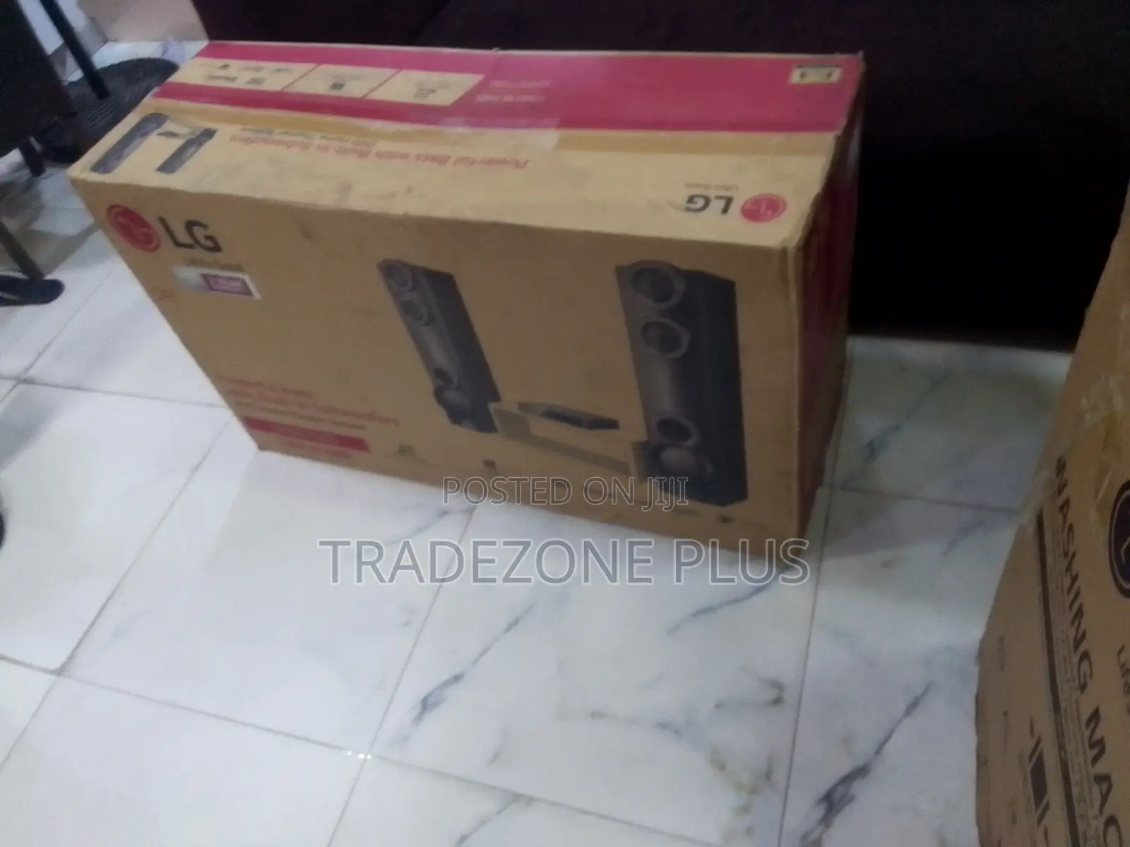 LG LHD675BG 4.2CH Bluetooth Speaker System