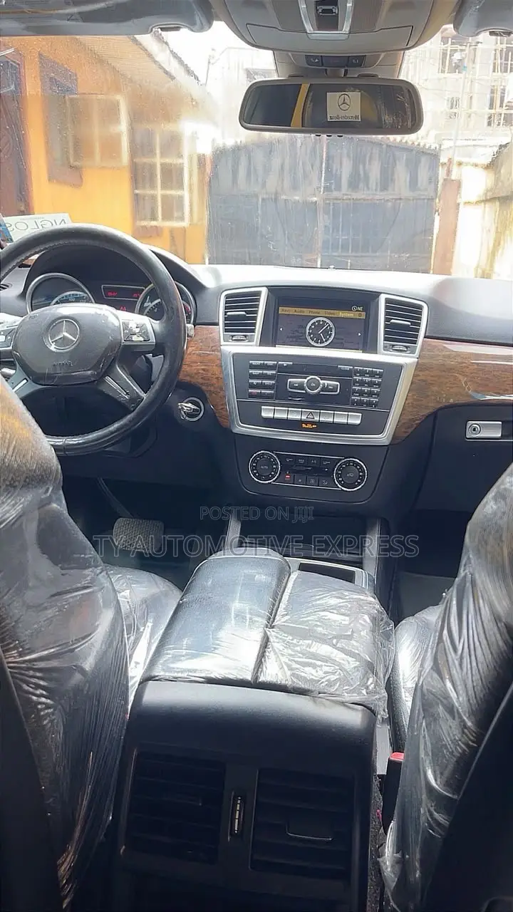 Mercedes-Benz M Class ML 350 4Matic 2013 Black