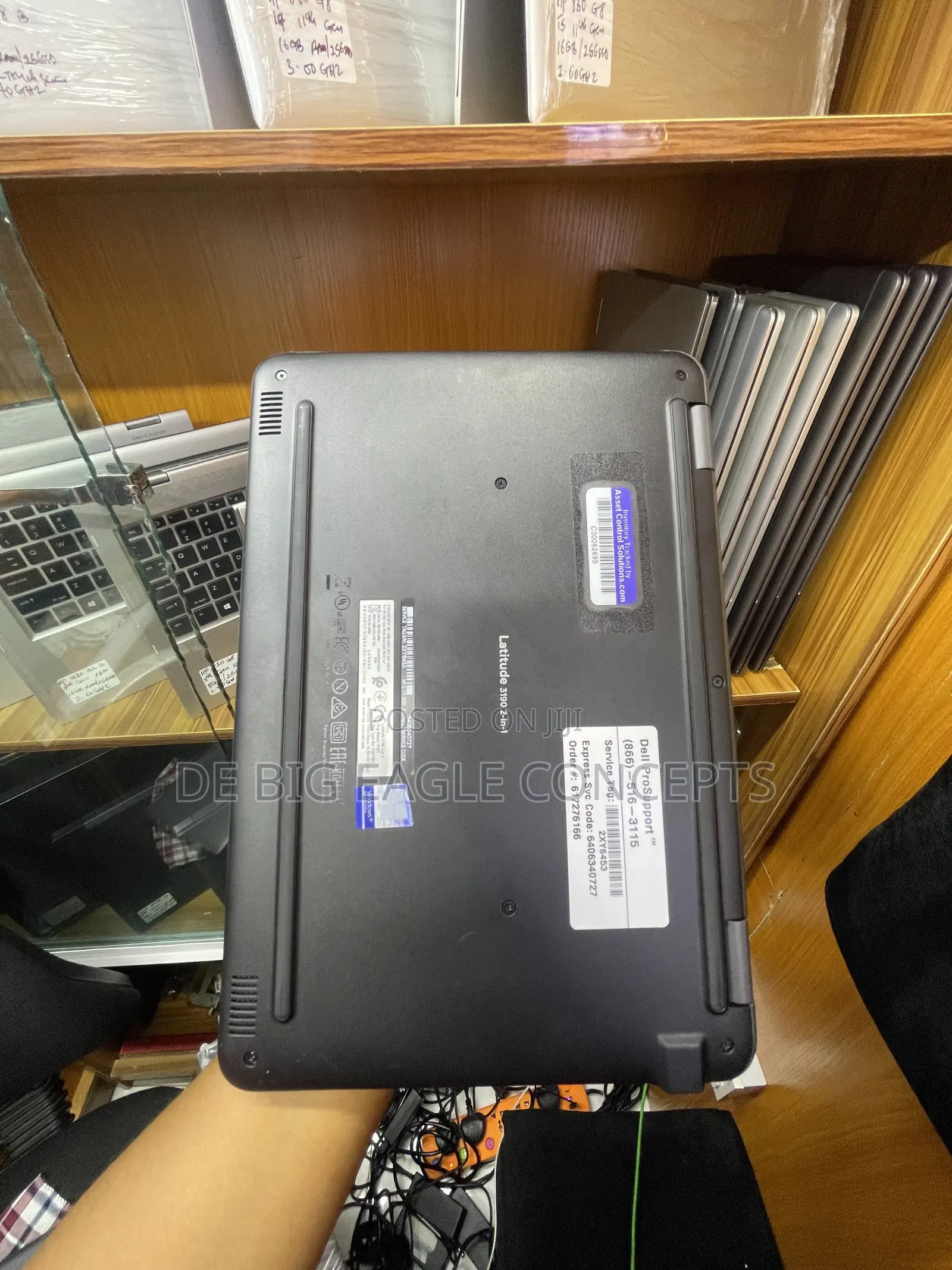 Laptop Dell Latitude 3190 2-in-1 4GB Intel Pentium SSD 128GB