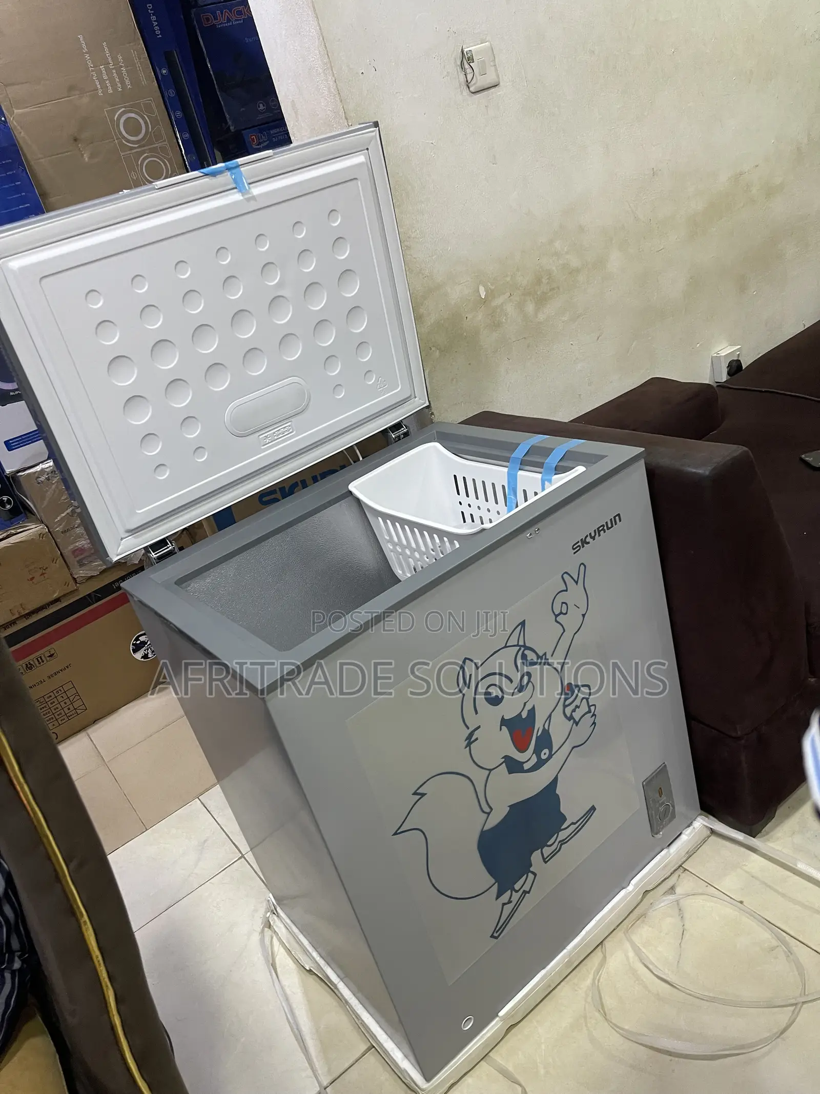 Skyrun BD 180A Inverter Chest Freezer for Convenient Home Freezing
