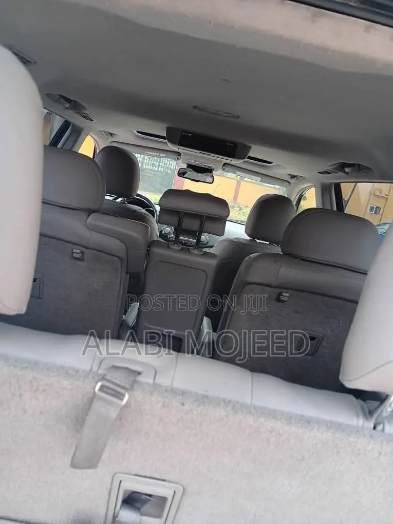 Toyota Highlander Limited 2010 Black
