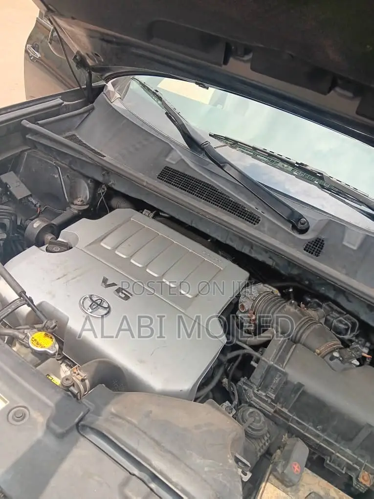Toyota Highlander Limited 2010 Black