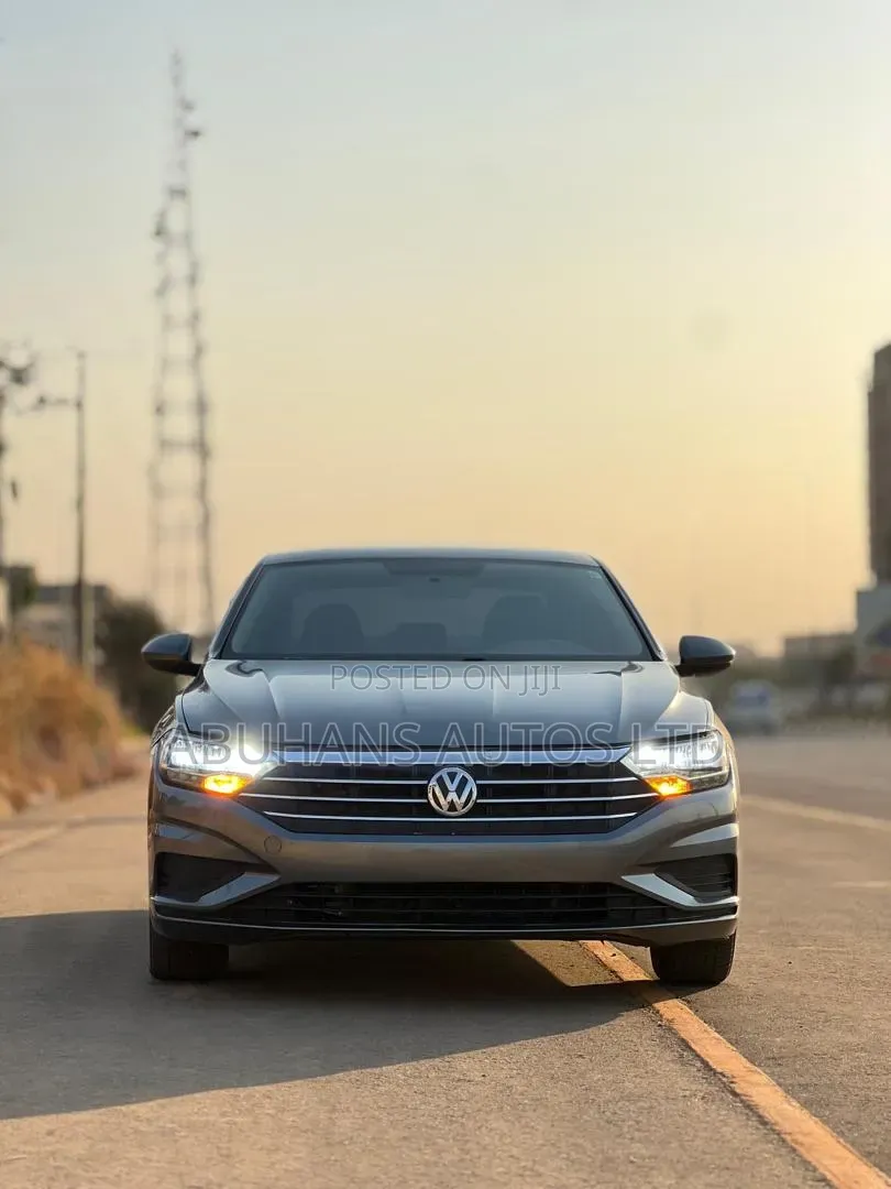 Volkswagen Jetta 2020 Gray