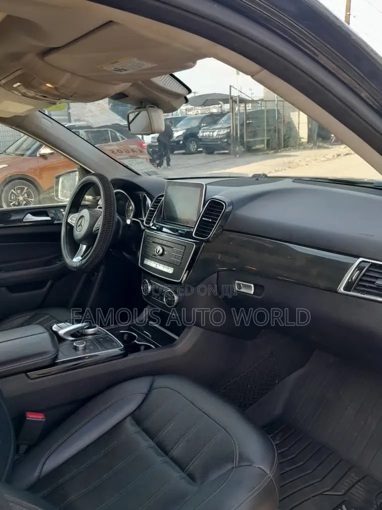 Mercedes-Benz GLE-Class 2016 Black