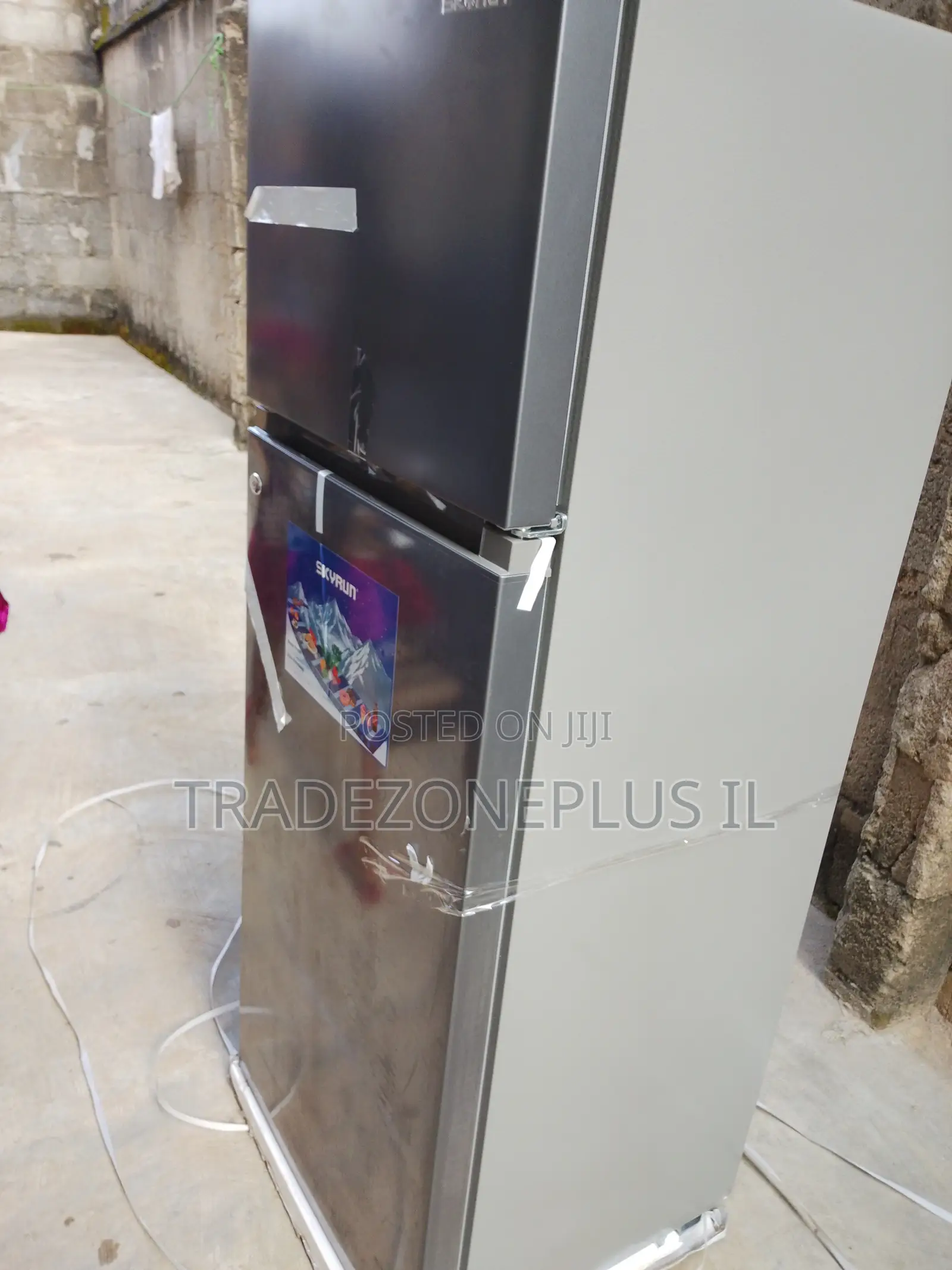 Buy the Skyrun BCD 200K 200-Litre Fridge